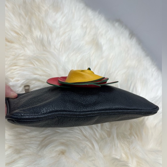 Unbranded Vegan Leather W/ 3D Flower Zippy Wristlet/ Pouch - Picture 14 of 14